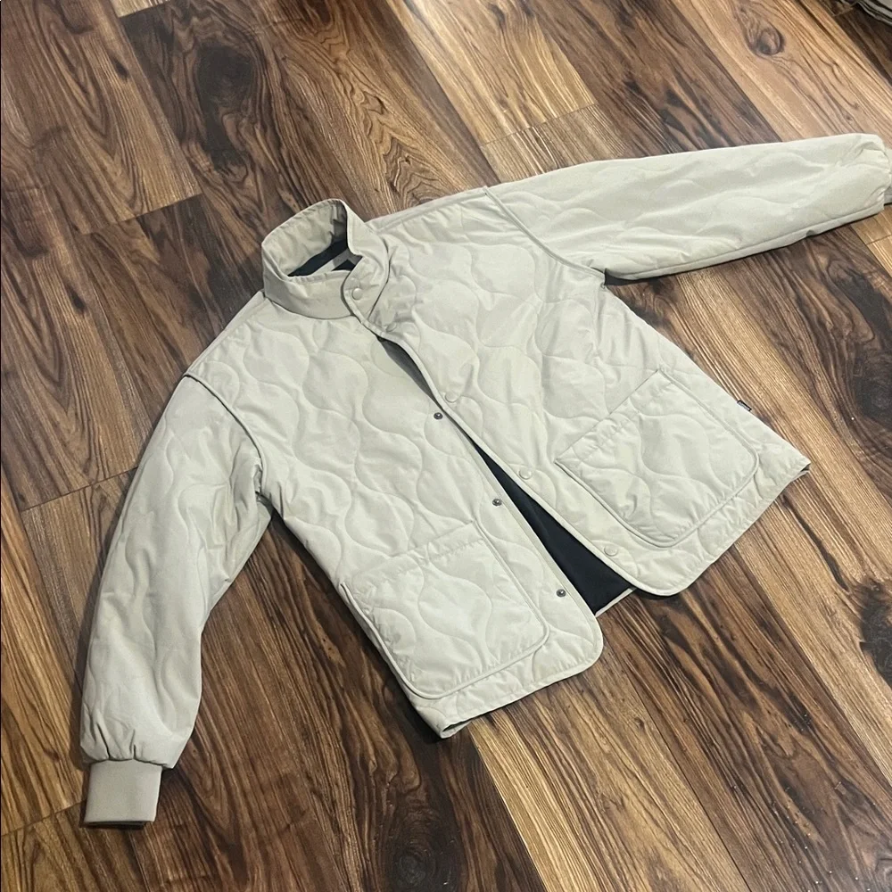 Chic Cream Quilted Jacket